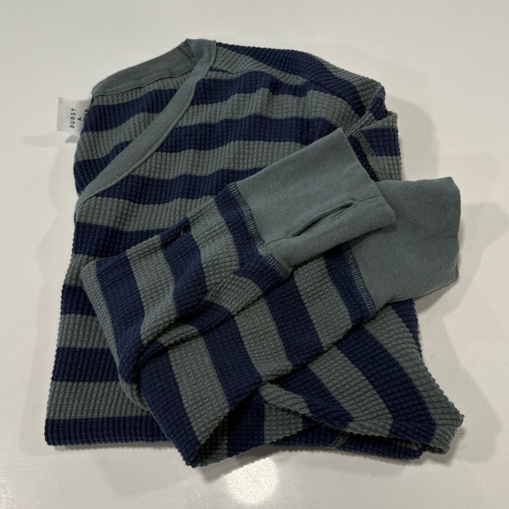 Offline long sleeve top